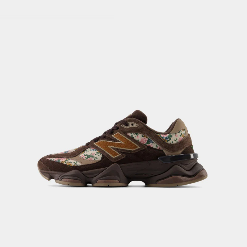 New Balance x atmos Pink 9060